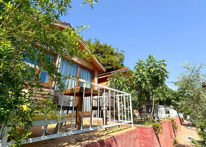 Gaia Bed & Breakfast Ayvalik